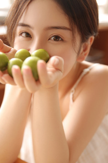 女性裸体啪啪拍无遮挡网站